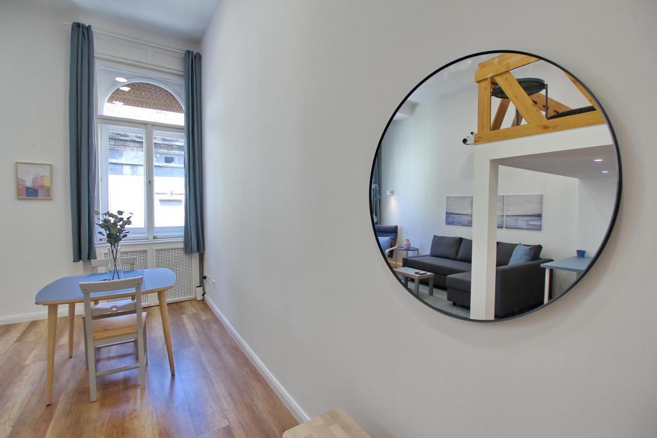 Apartman Pau Stylish In The Heart Of