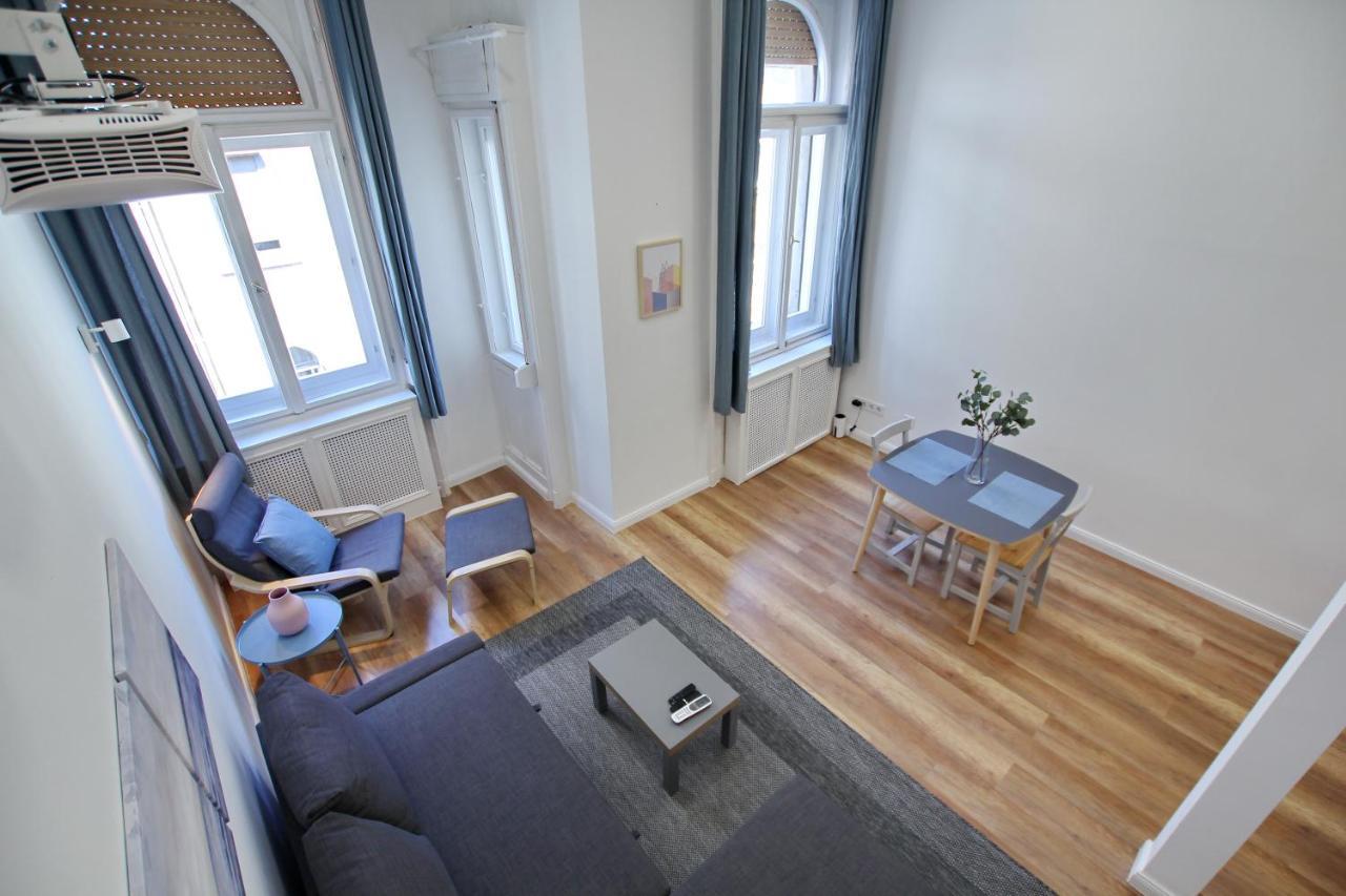 Pau Stylish In The Heart Of Apartman Budapest