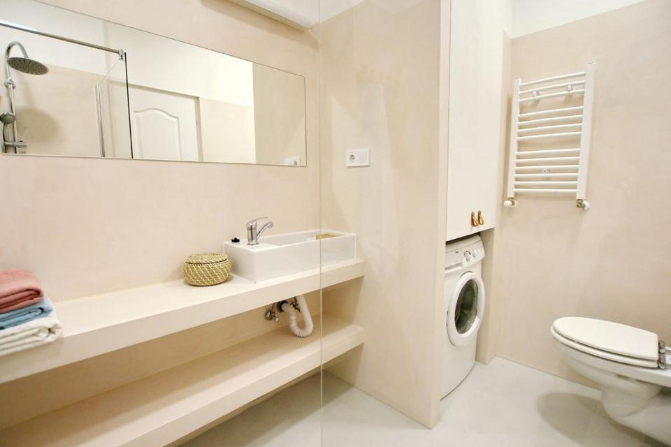 Pau Stylish In The Heart Of Apartman